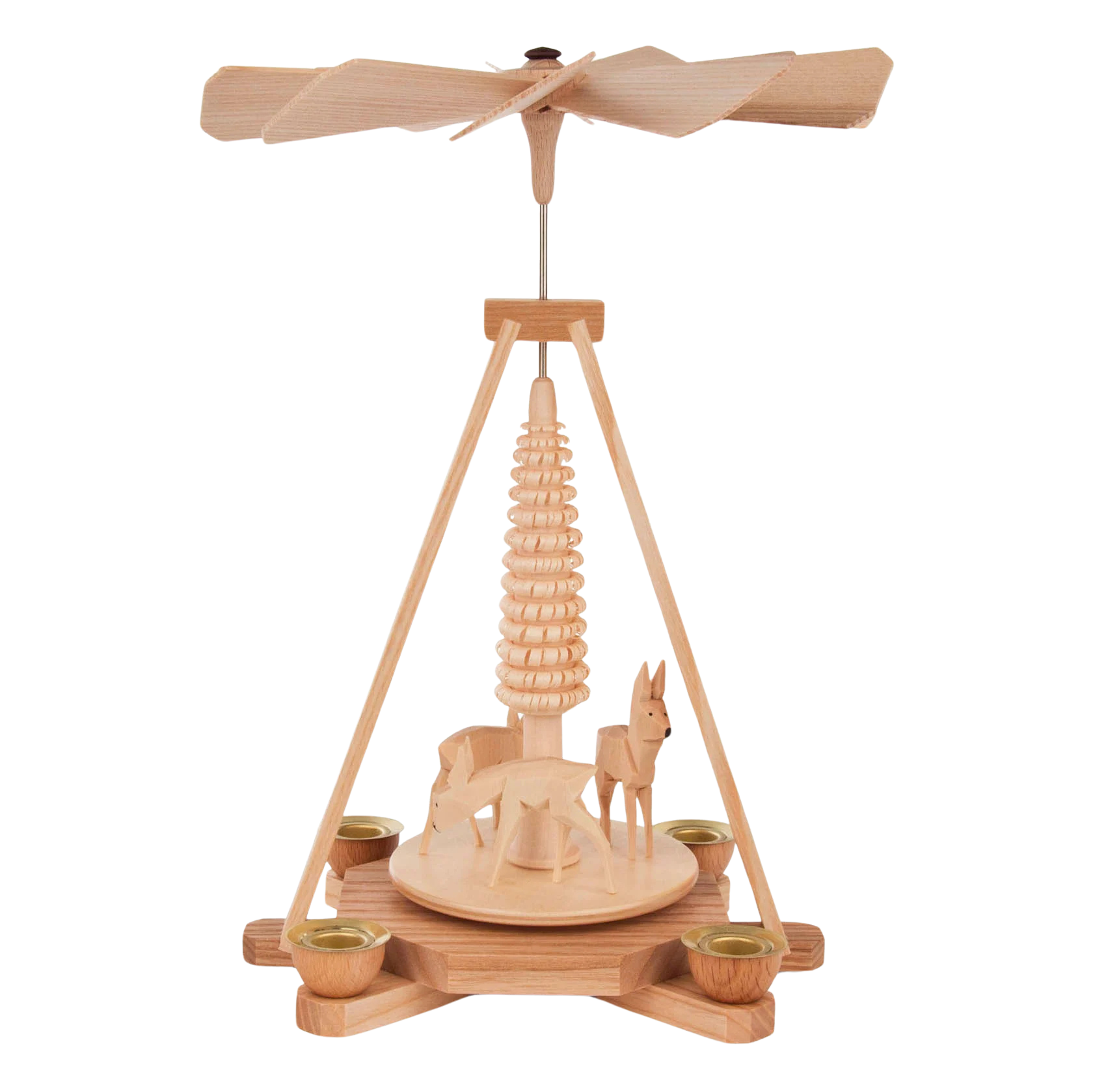 Tischpyramide aus Holz natur mit drei kleinen Rehen und für vier Kerzen.