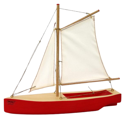 Rotes Segelboot aus Holz mit zwei hellen Segeln. 